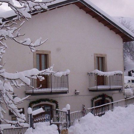 Bed and Breakfast Le antiche Torri à Pescasseroli Extérieur photo