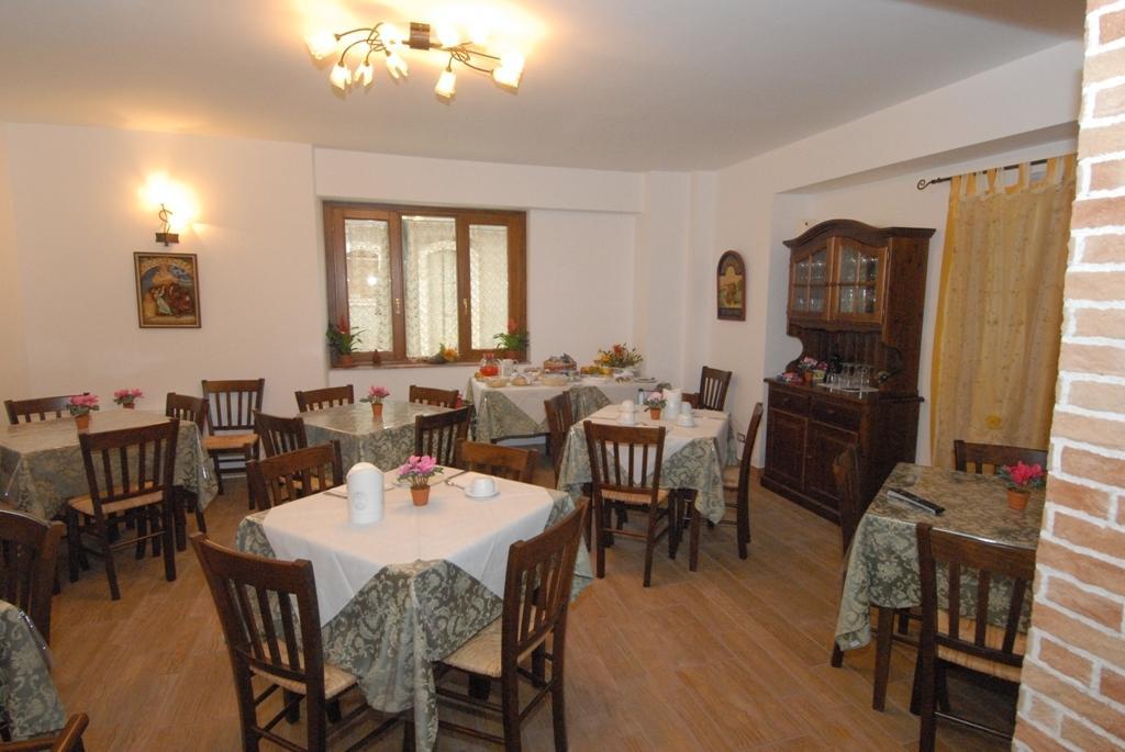 Bed and Breakfast Le antiche Torri à Pescasseroli Extérieur photo